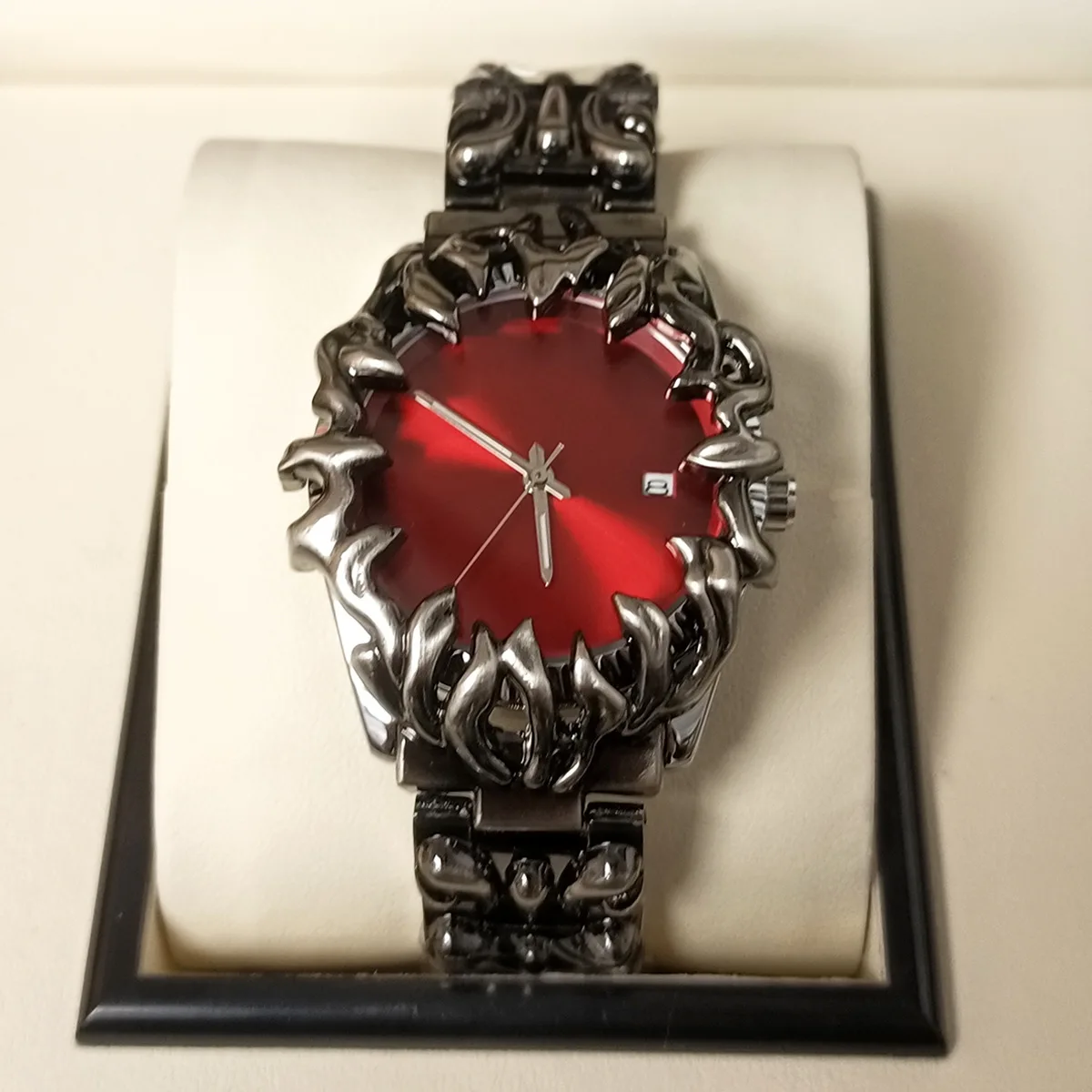 Luxury Vantage Unique Y2K Alabaster Twisted Claw Shape Watches Men Wrist Custom Quartz D aperçu 4