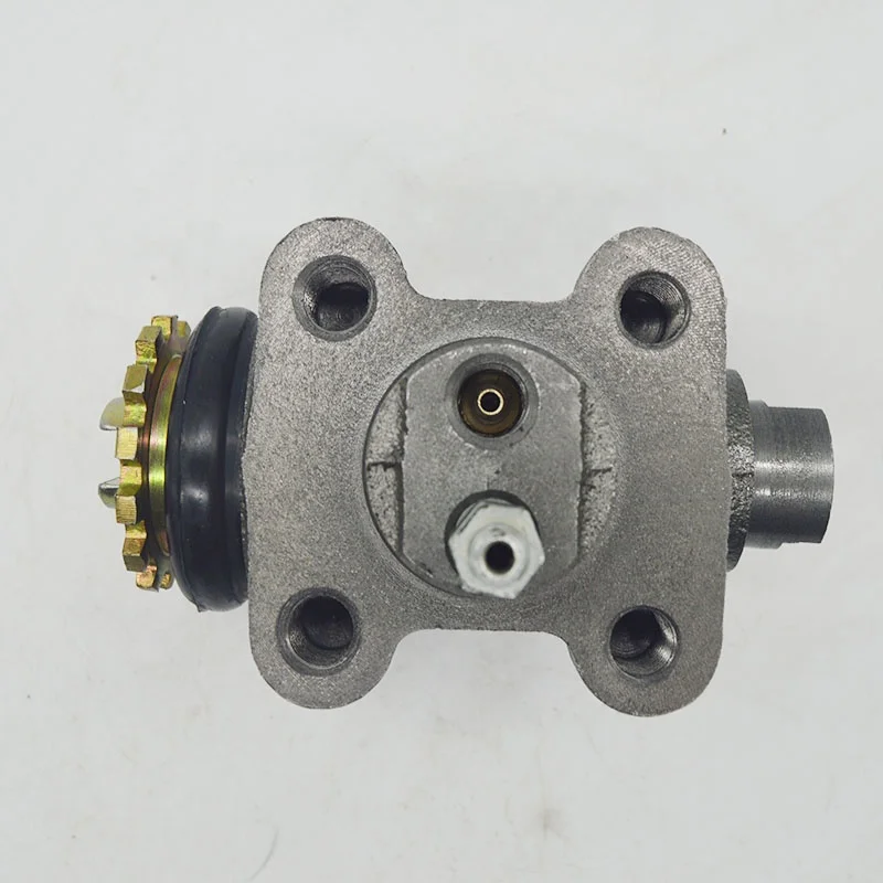 ももティン　0605 High Quality Auto Parts - Brake Wheel Cylinder MB060570