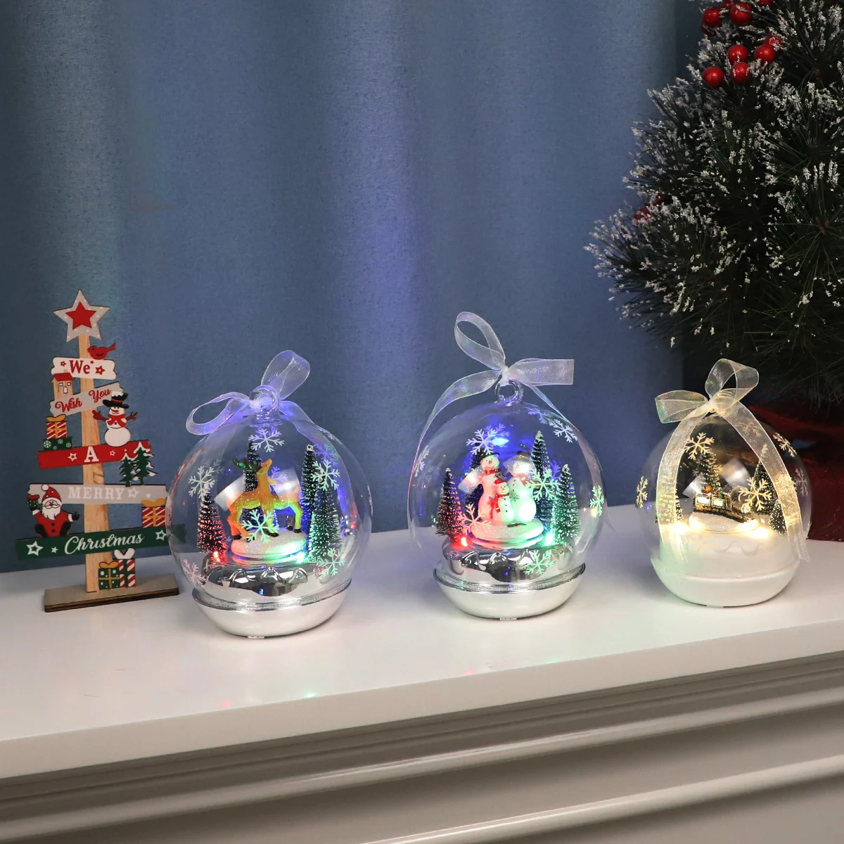 wholesale glass christmas ball ornaments snowflakes christmas ball glass white xmas ball with led light