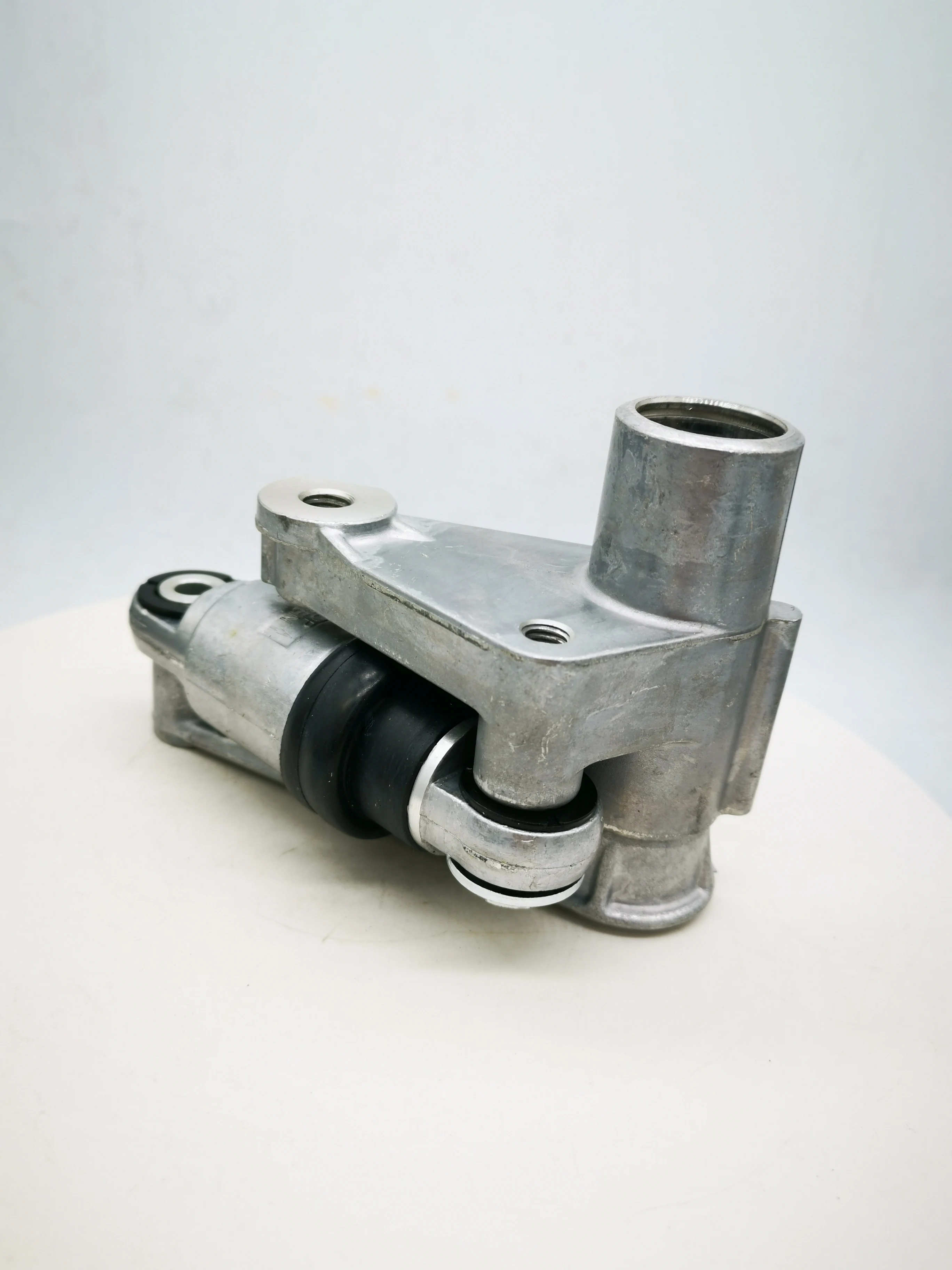 ツッツン BMW Belt Tensioners - Reliable Performance for E36 & E46