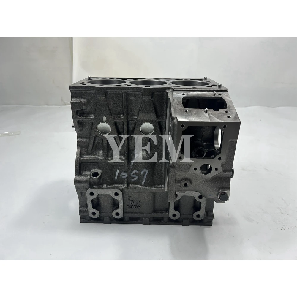 Cylinder Block 1J402-01013 Fit for Kubota D1305 Engine 3