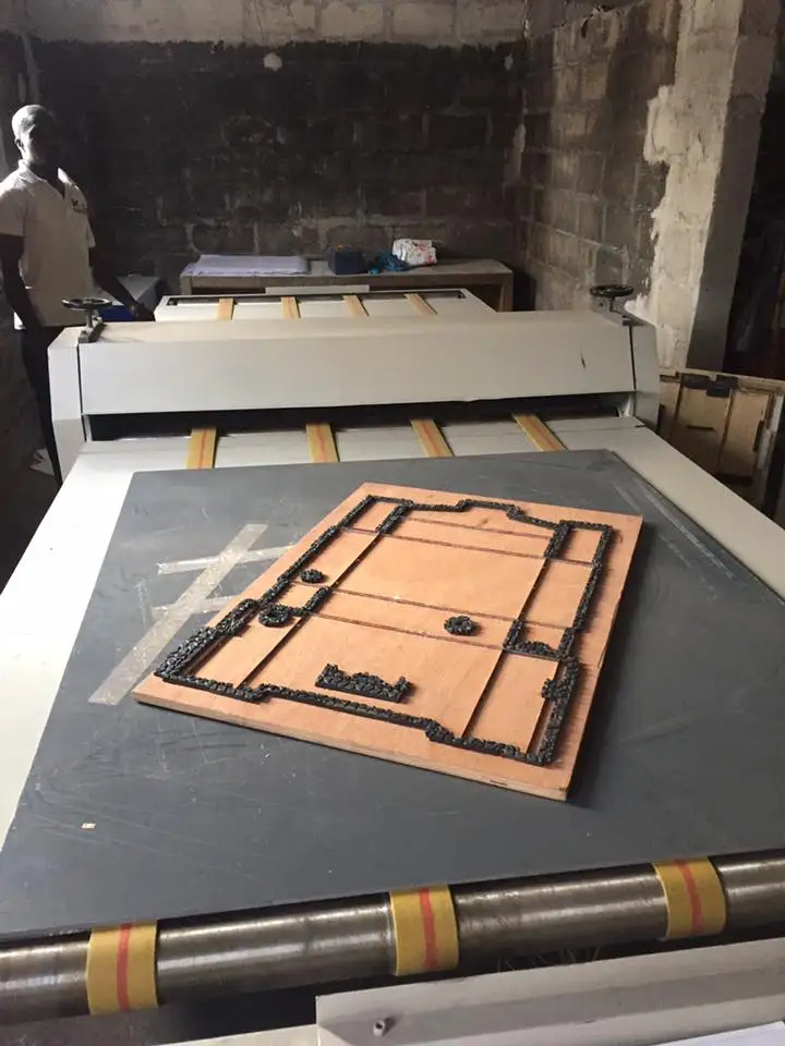 Cheaper Price Carton Box Die Cutting Machine Platform Cardboard Die Cutter