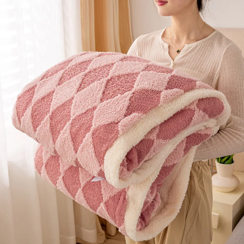 New design polyester super soft warm blanket custom checkerboard cozy fluffy plush sherpa throw blankets for winter supplier