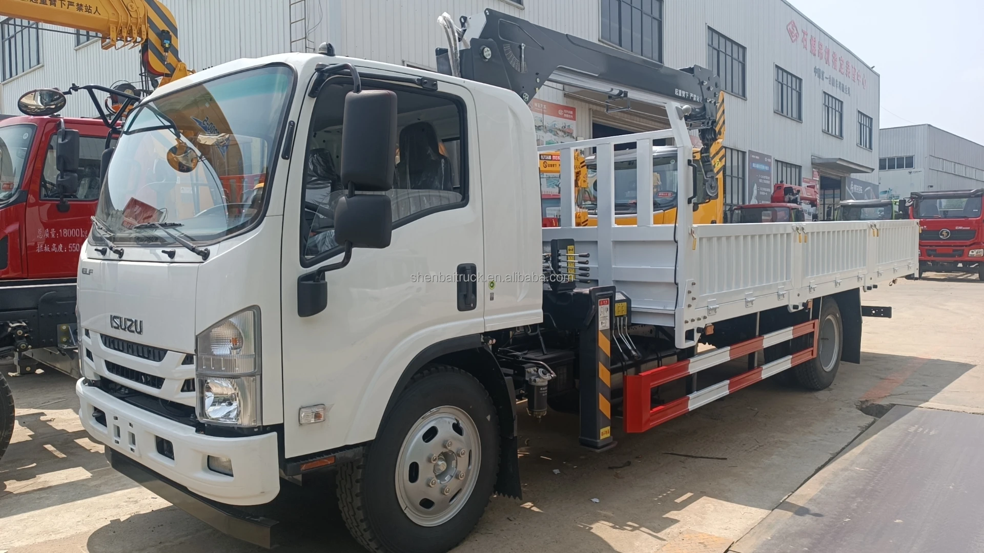 1SUZU ELF 4X2 Pickup Truck Mounted Crane Shenbai Hydraulic Telescopic Boom Crane 4Ton Capacity Good Price