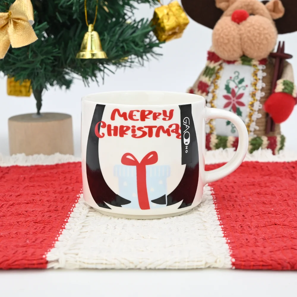 High Quality Christmas Stacking Cup with The White Bear and The Penguin Cute and Fashion