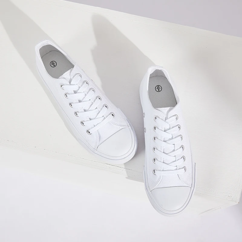 Wholesale Classic Solid Color Custom Canvas Sports Shoes All White