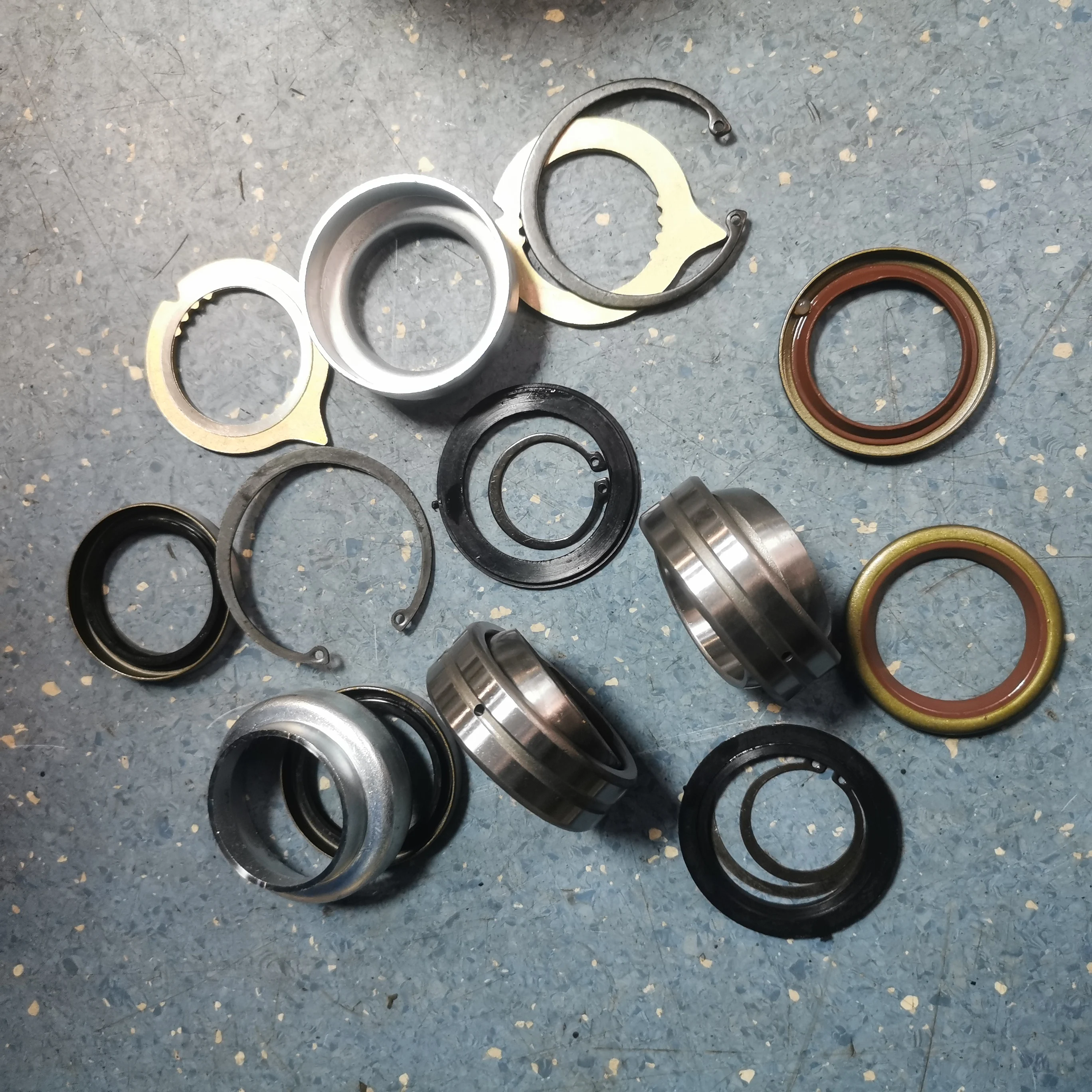 Mercedes Brake Camshaft Repair Kit - 3604200441 & A3604200441