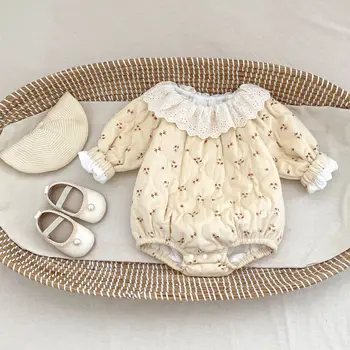 2025 New Baby Rompers Winter Floral Casual Lace Collar Button Closure Quilted Printed Long-Sleeved Jumpsuit for Baby Girls
