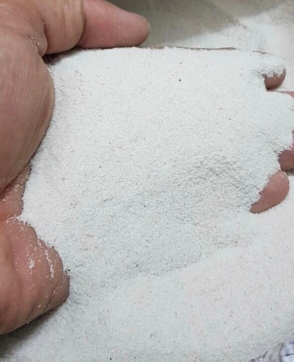 Silica Sand To Make Road Markings And Water Filter Material For Wells