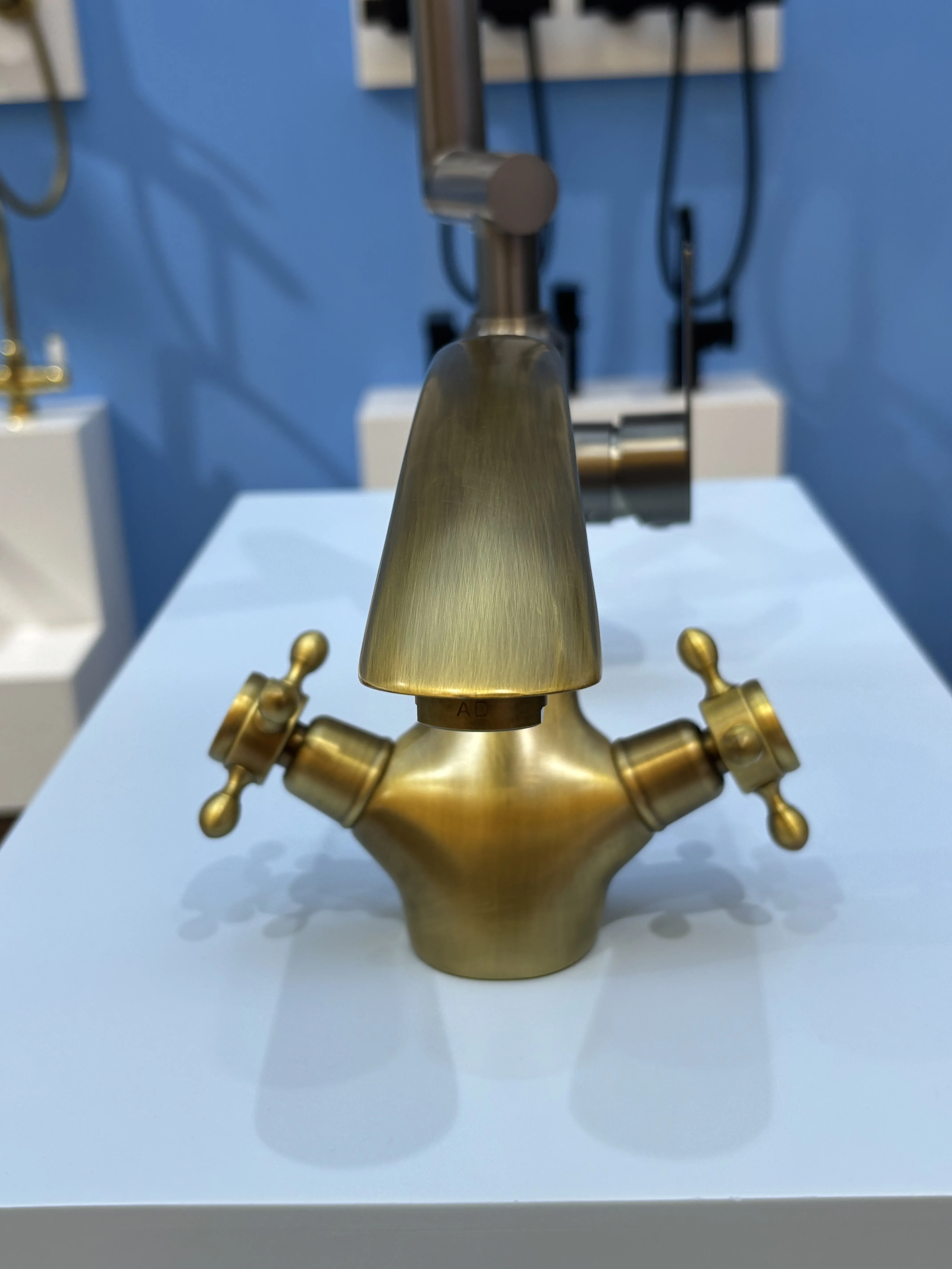 Luxury Brass Dual Handles Basin Tap - Bronze  factory