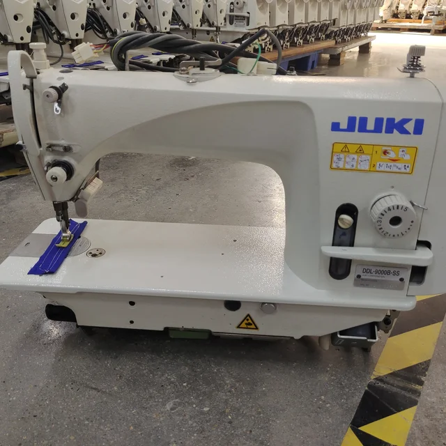 High-Performance Good Condition Used Electric CNC Lockstitch Sewing Machine