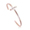 Or rose - Soyez forts _ Soyez courageux _ Soyez intrépides. Vous - C8