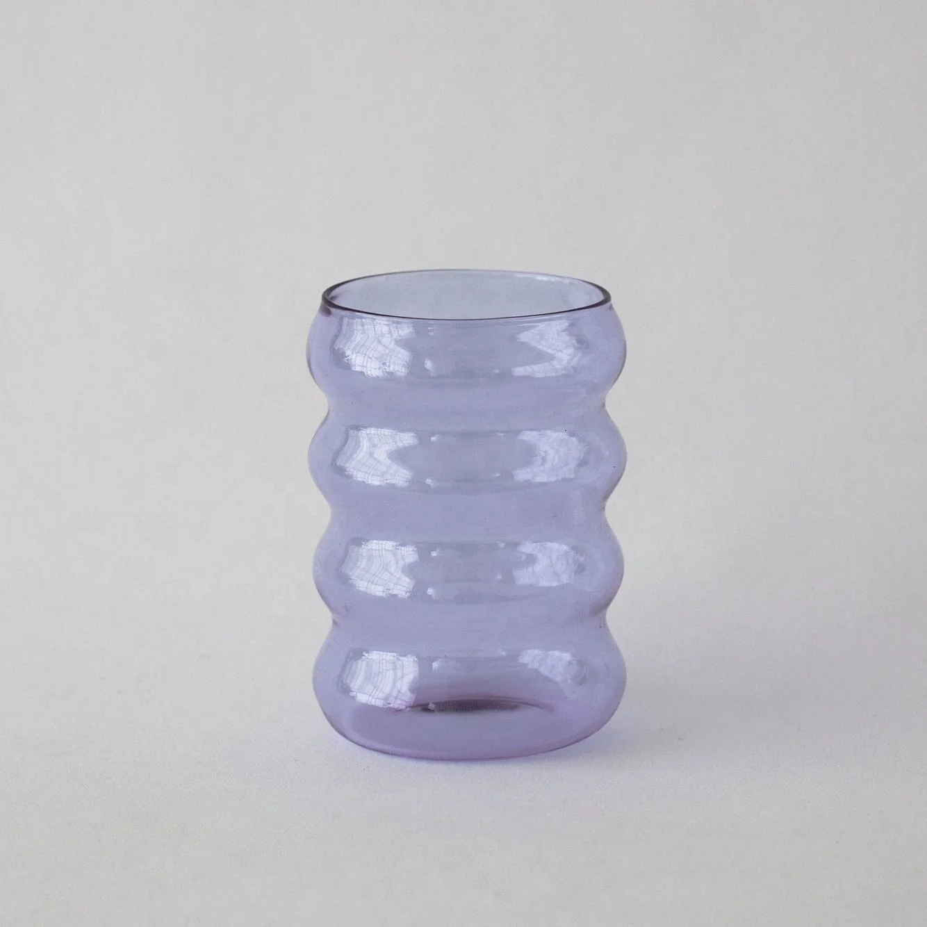 Custom Made Different Colored Borosilicate Ripple Glass Mugs Cups for Wine Juice Drinking