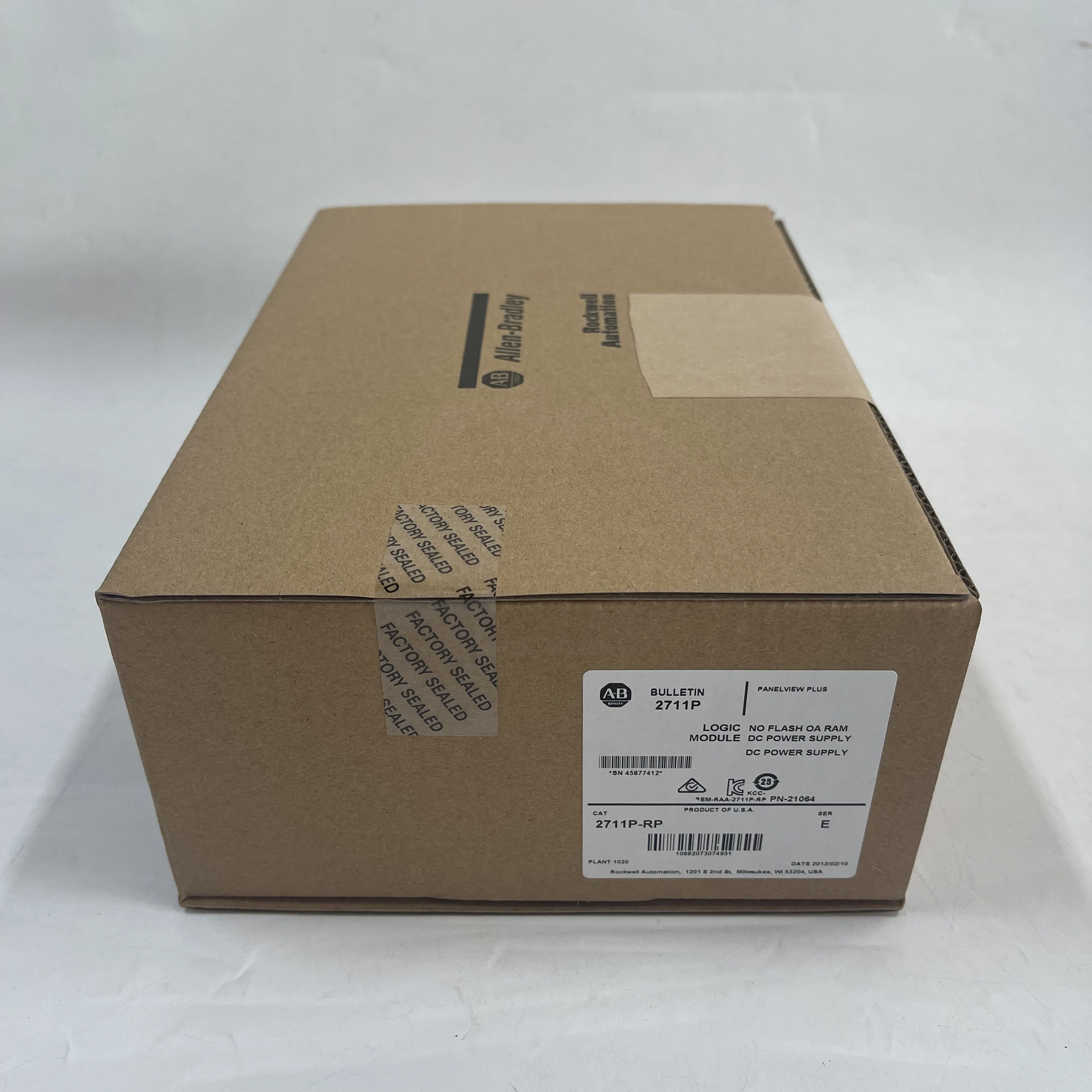 Allen-Bradley Logic Module 2711P-RP Allen-Bradley Logic Module 2711P-RP