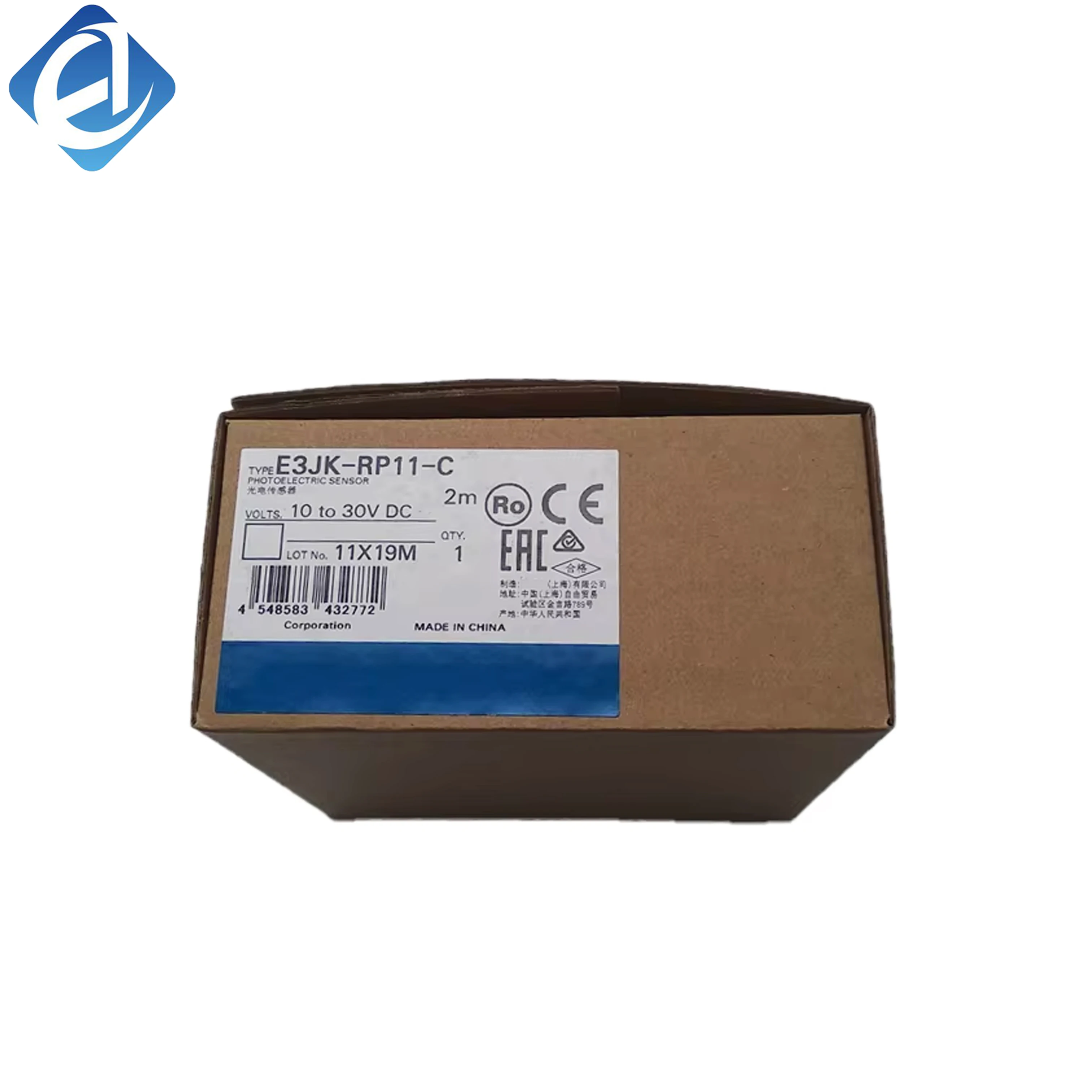 New Original Omron E3JK series photoelectric sensor. Retro-reflective type, 4m sensing distance, relay output, 12-240V AC/DC power supply, IP66 protection, compact housing. Used for object detection, position sensing in industrial automation, stable perfo