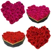 Scatola con 22 rose e cuore grande