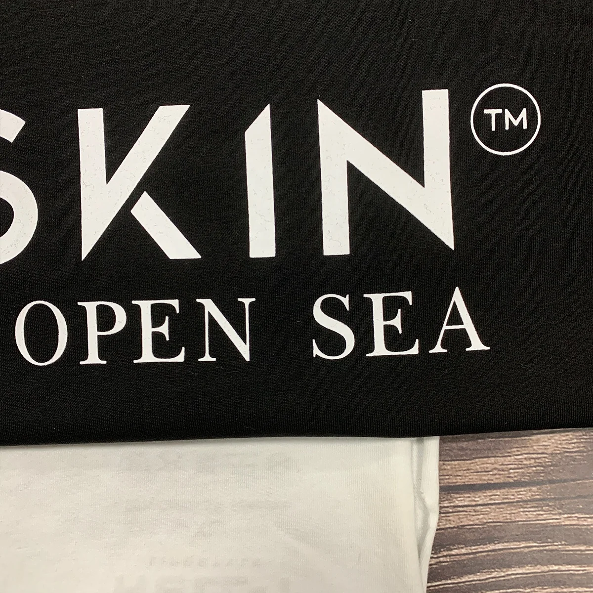 JL217E Wholesale Promotion Oem Men’s Solid Long Sleeve Trendy V-neck T-shirt Long Sleeve t Shirts