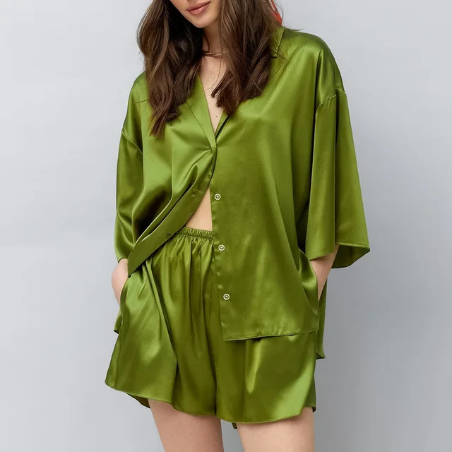 Oem Wholesale Hot Sale Ladies Summer Green Short Sleeve Solid Satin Pyjamas For Women