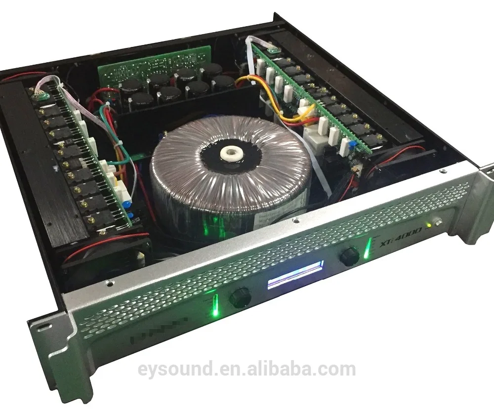 TOSHIBA XTI4000 2U Stage Power Amplifier with LCD Screen