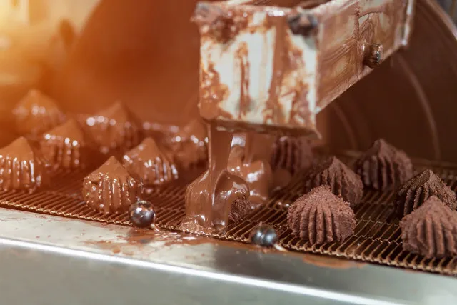 Chocolate Coating Machine Automatic Chocolate Enrobing Line Chocolate Machine Tempering Coating Machine With Cooling Conveyor