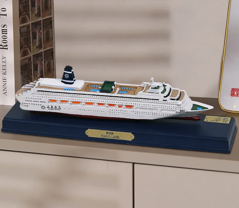 High Quality Custom 3D Wooden and Resin Model Boats Geometric Sailing Ship Spirit Ornaments Unique Resin Crafts