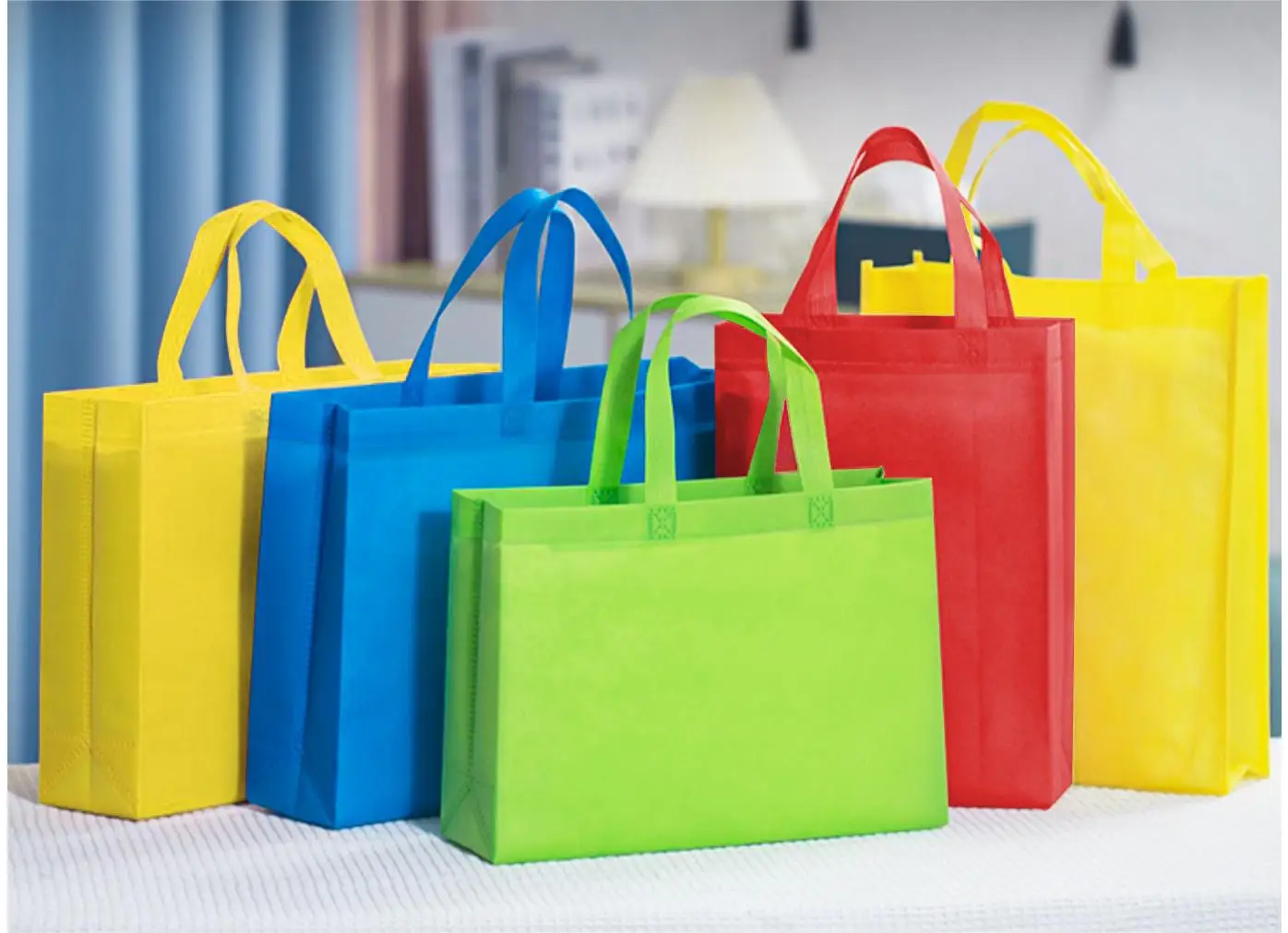 Spot Tote Bags Custom Printed logo Recyclable Fabric pp Non Woven Bags Shopping Bags manufacture
