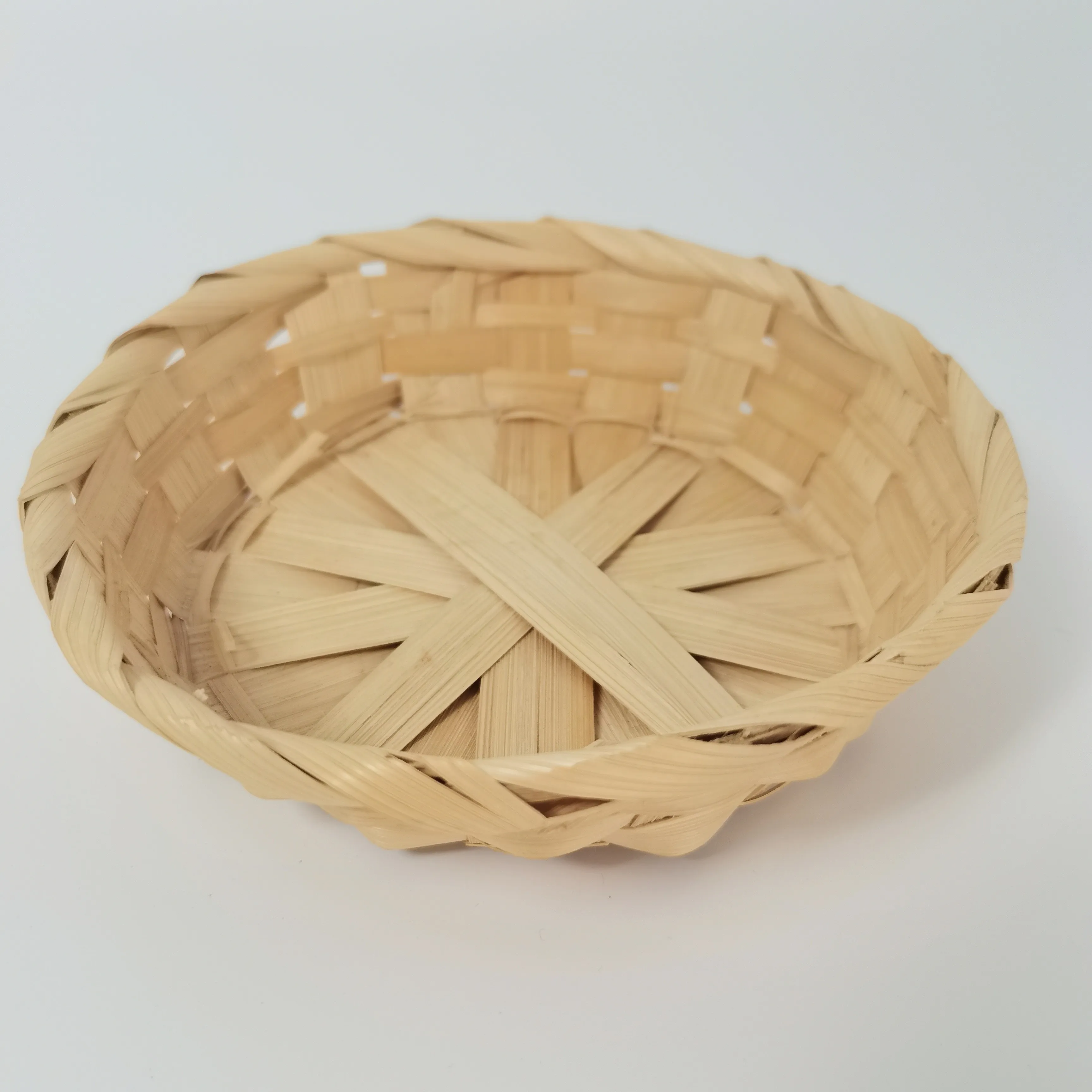 Wholesale Woven Cheap Lid Small Natural Rattan Basket With Handles
