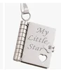 Letras grabadas en plata para 3 hijas.