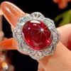 Bague en corindon rouge