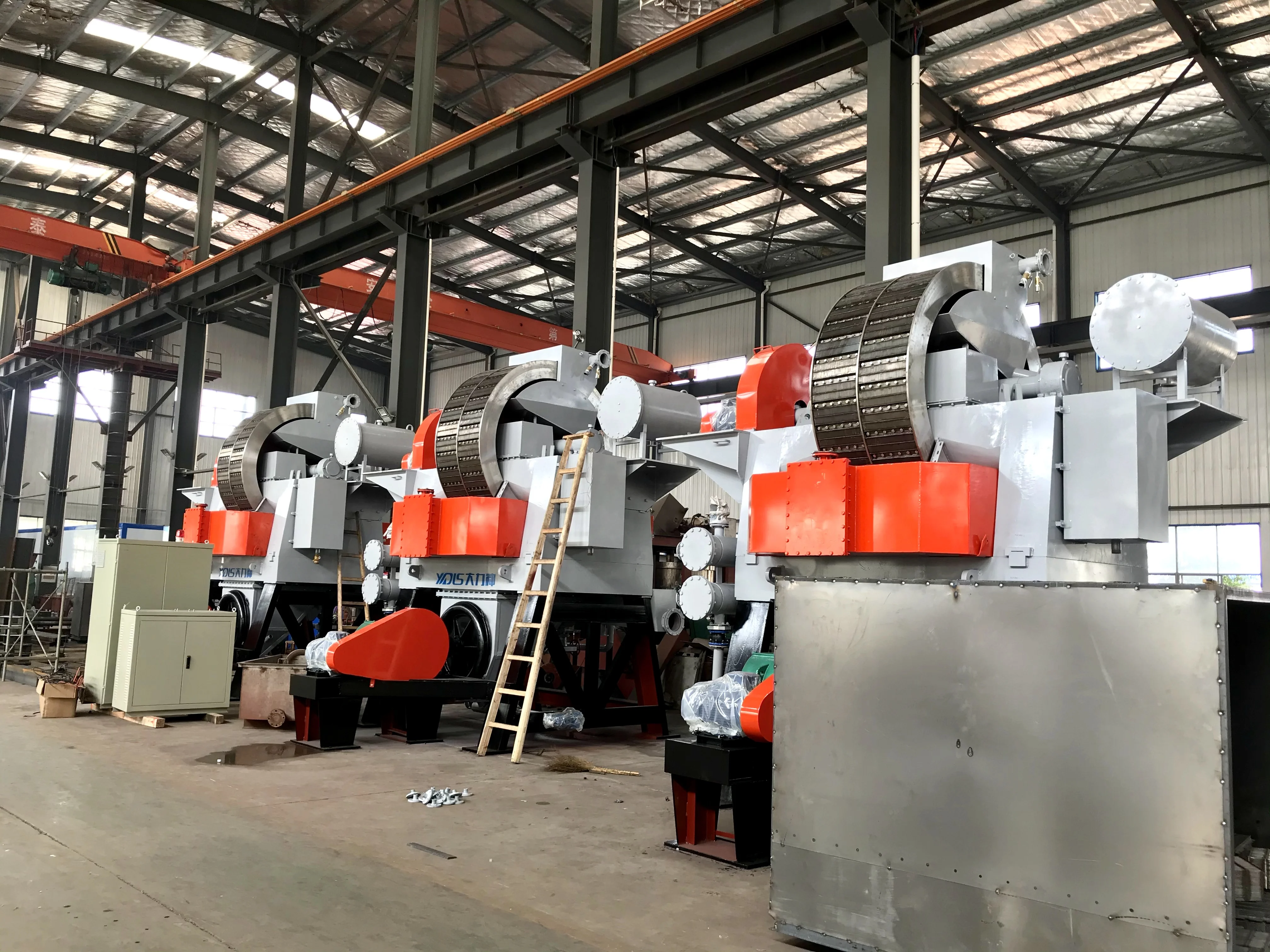 Magnetic Separator for Processing Minerals