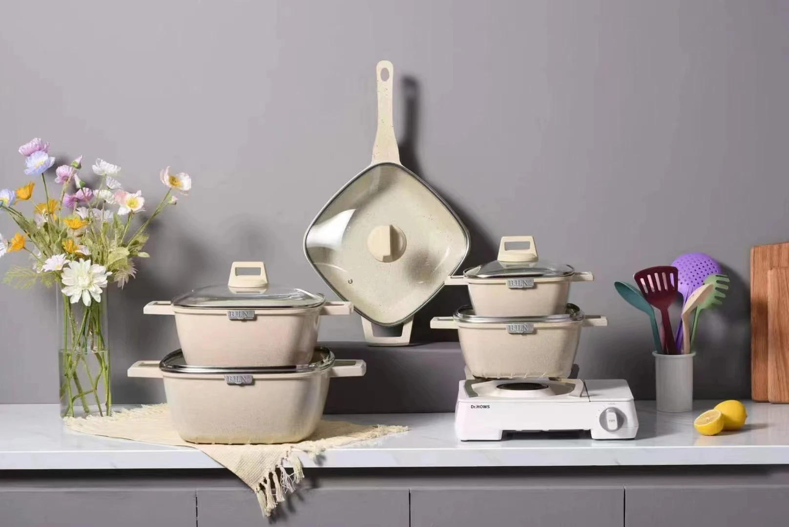 Kitchen Basic Nonstick Cookware Set 12-Piece Cookware Set, Pots, Pans and Utensils