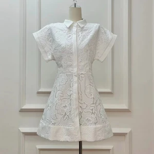 Factory Wholesale Runway Fashion Mini Dress Women Spring Summer Turn-down Collar Hollow Out Flower Lace Elegant Parties Stage