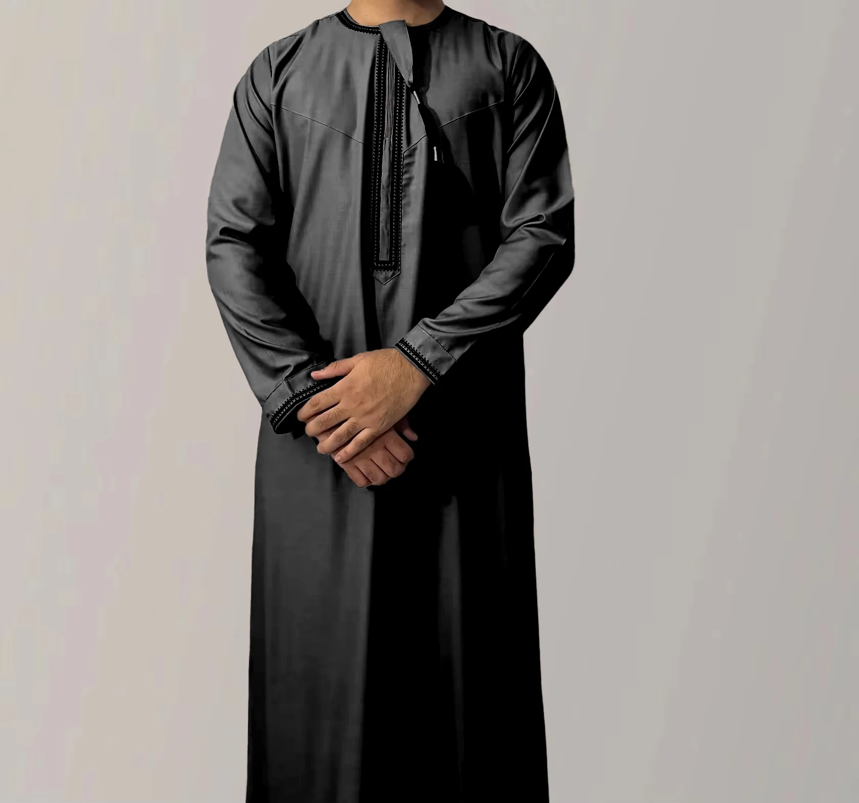 Casual Islamic Men's Long Kaftan Jalabiya Thobe Embroidered Moroccan Robes Wholesale From Saudi Arabia