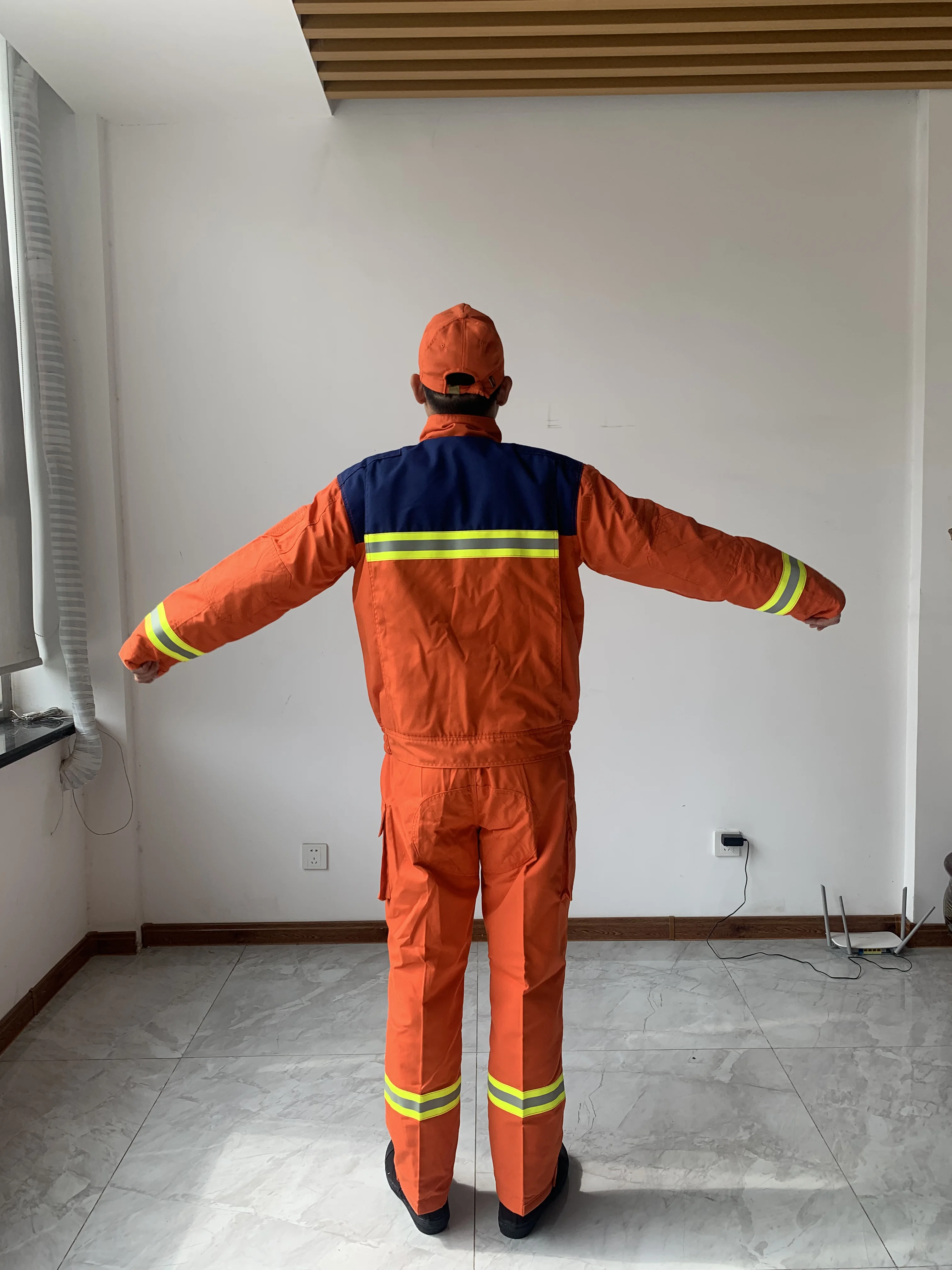 救助服 オレンジ色の緊急リーキューアラミド服消防消防消防消防士都市