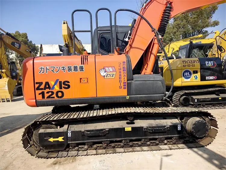 Used Hitachi ZX120 Excavator with 0.59 Bucket Capacity 12000 KG Machine Weight and 72.7kw Power