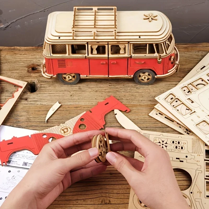 226pcs European Style Camper Van 3D Wooden Puzzle Toy