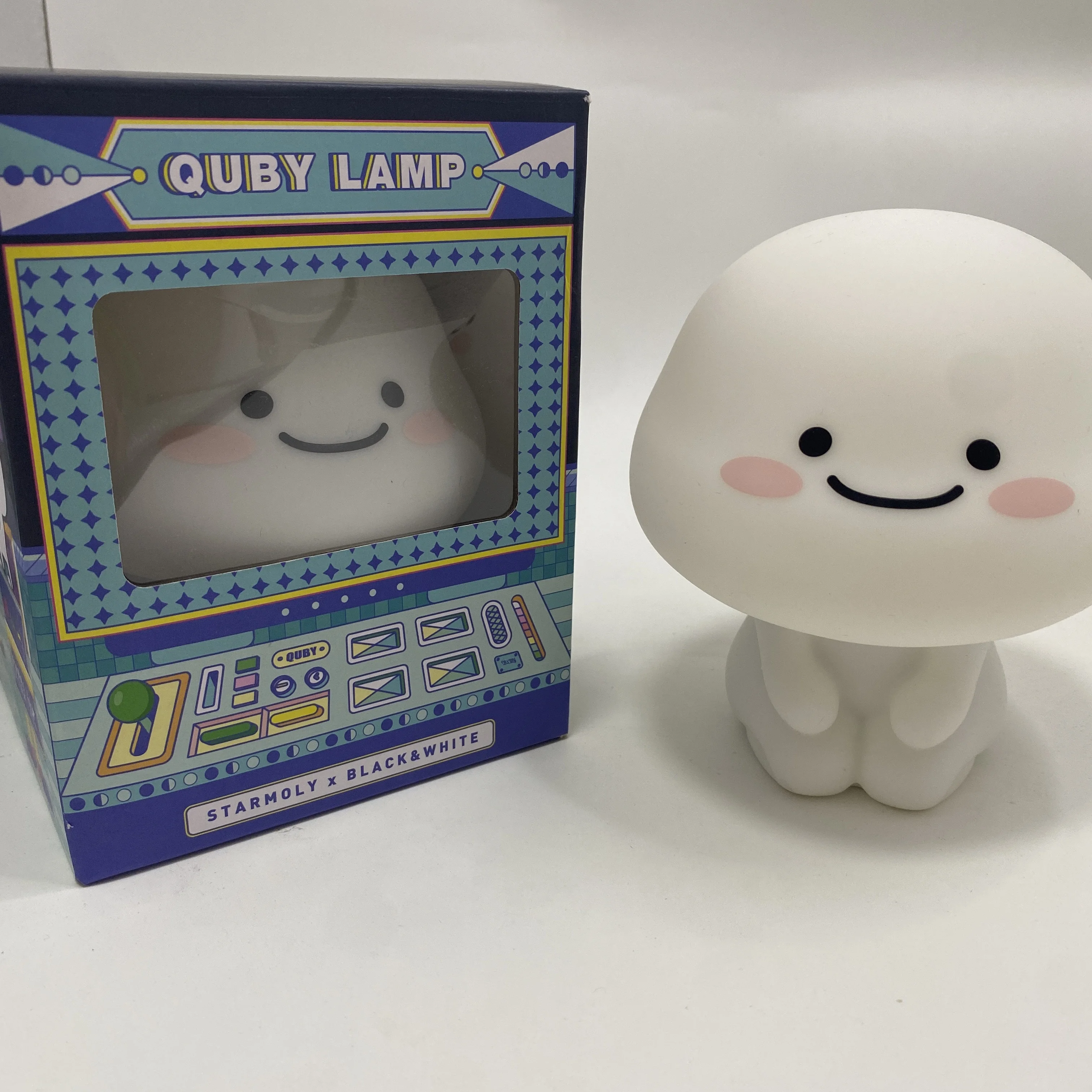 Rechargeable Cute Led Quby Night Sleep Light Lamp Smiley Baby Silicone Pat Night Light for Kids Room
