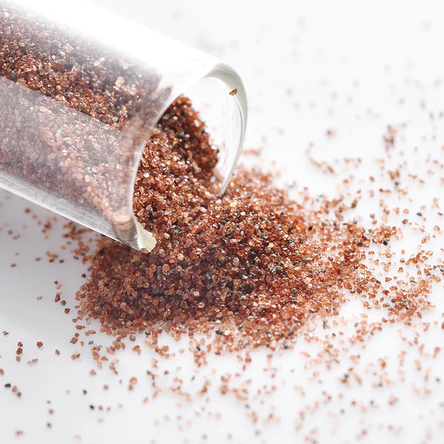 High Quality Almandine Garnet Sand Blast Blasting Abrasive Sand Rock Grits Waterjet Cutting