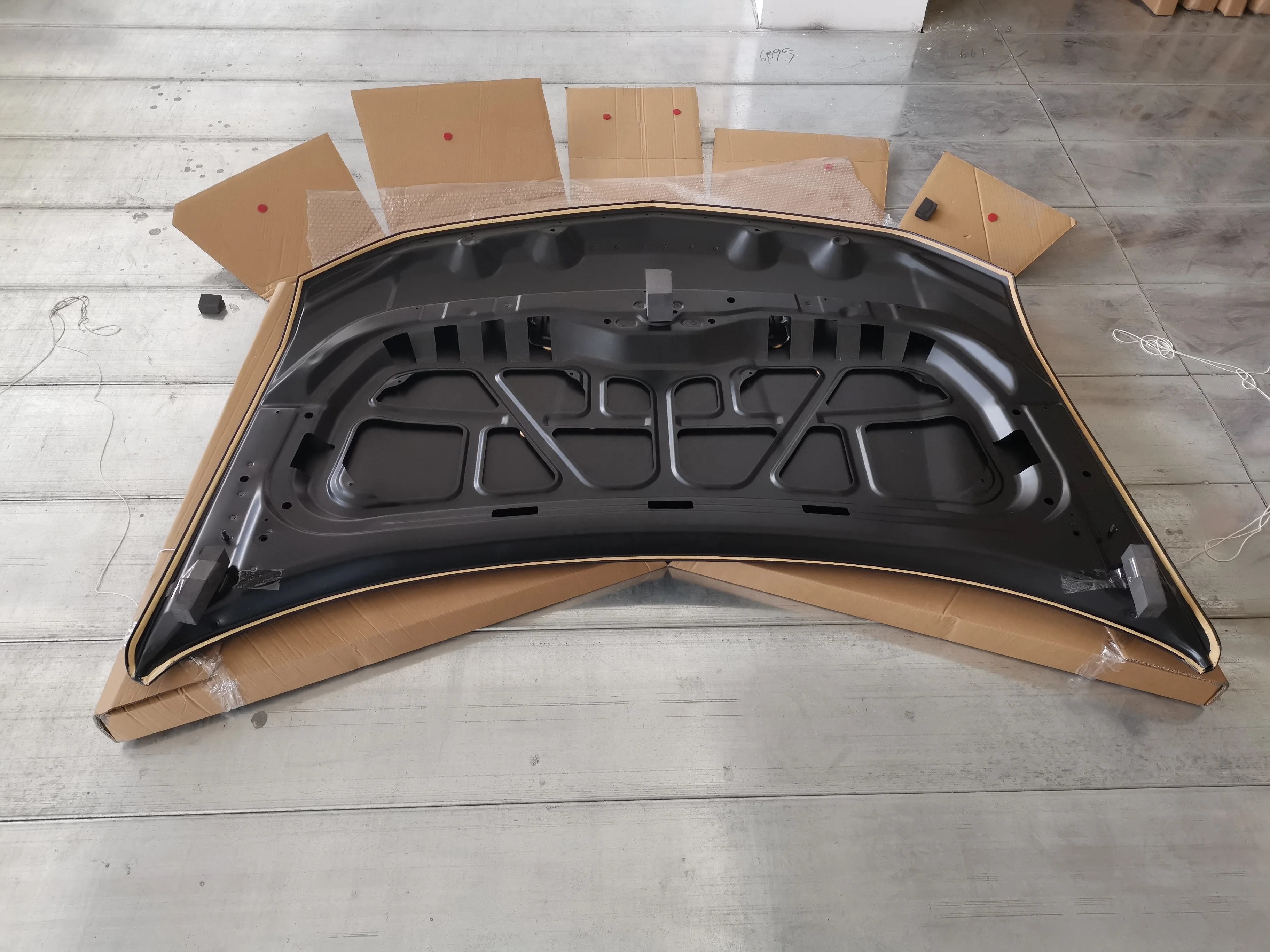 Source Replace Car Hoods for Chevrolet traverse Auto Body Parts