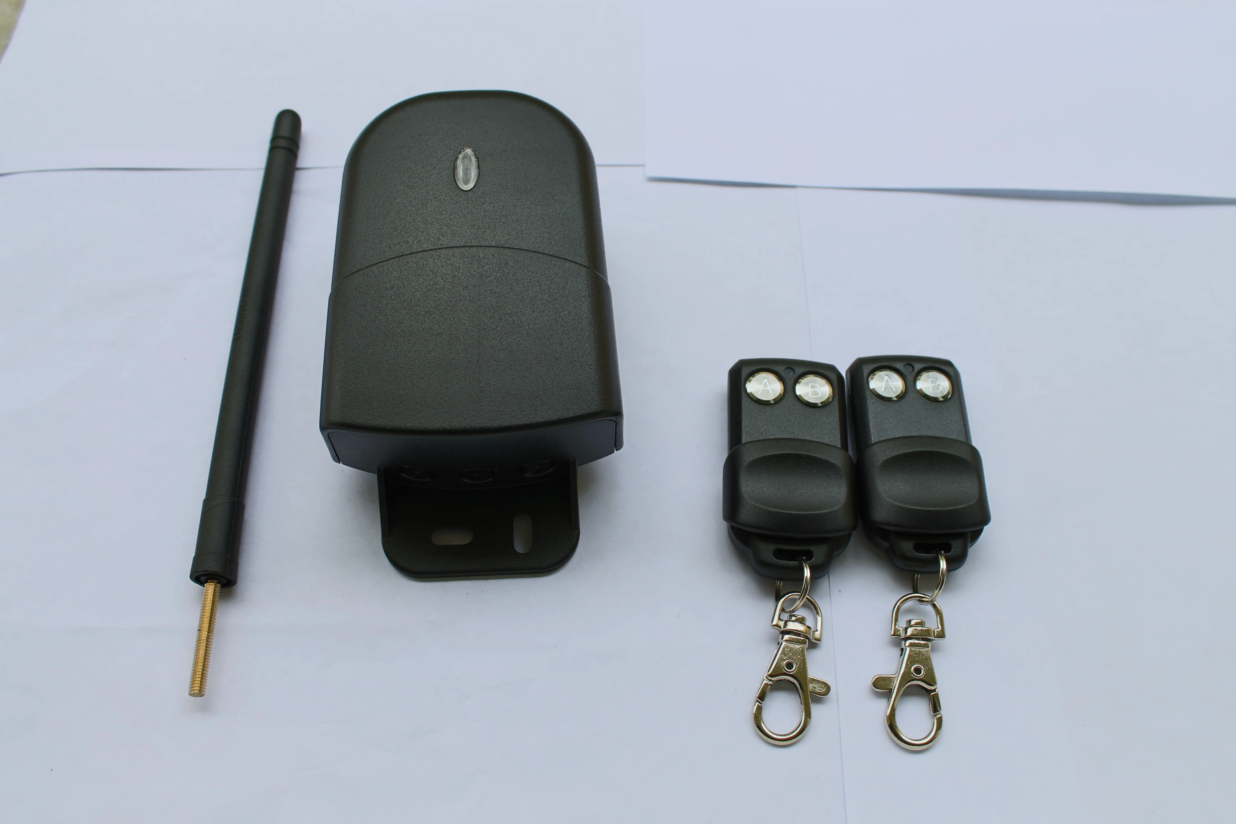 Universal Wireless Remote Control 433mhz Compatible Electric Gate Garage Door Rolling Code Remote Opener Garage Remote Control