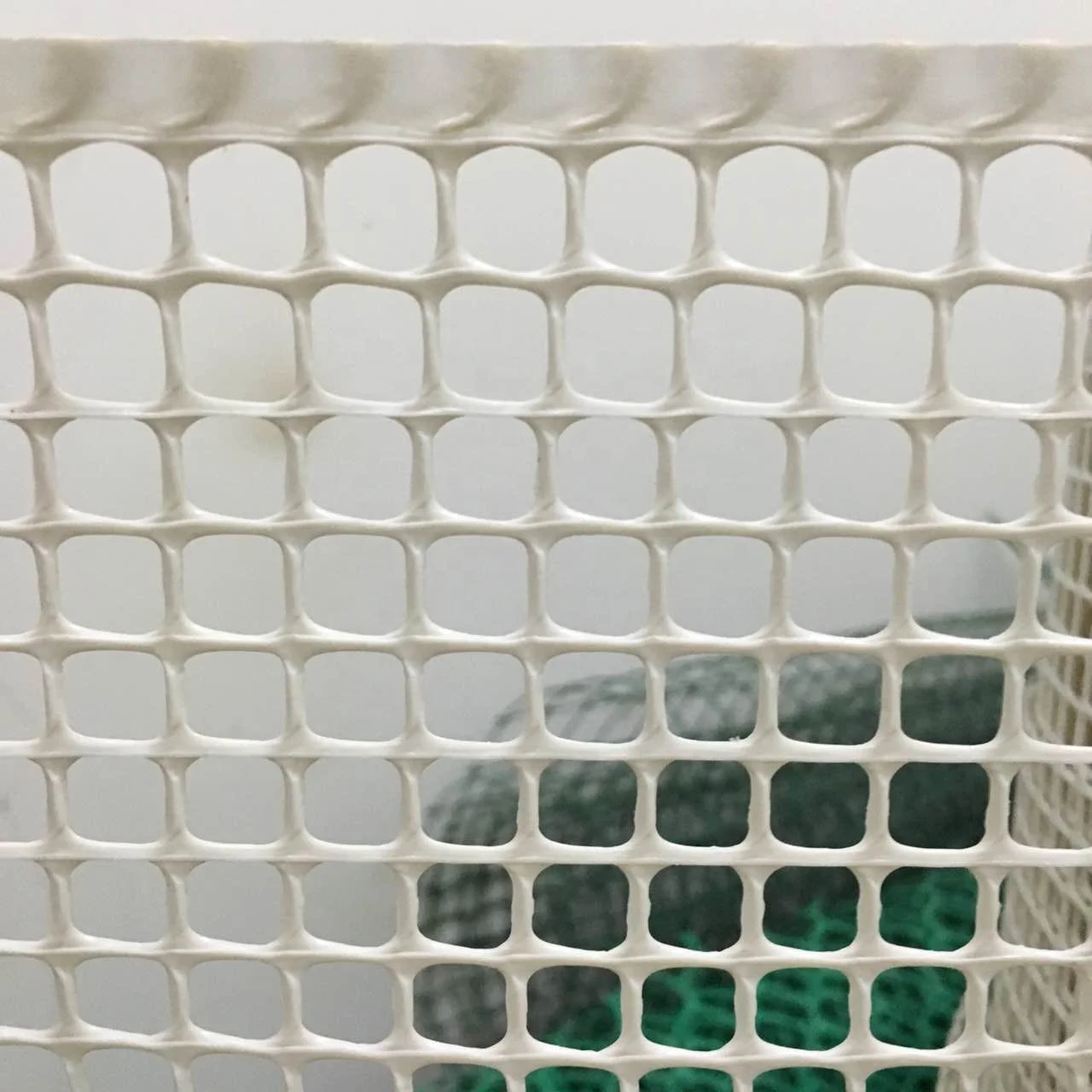 Rete Plastica| 1X30M| Verde| Composizione 100% PVC| Pecinzione PVC| Griglia Recinzione| Reticolo - Foto 6