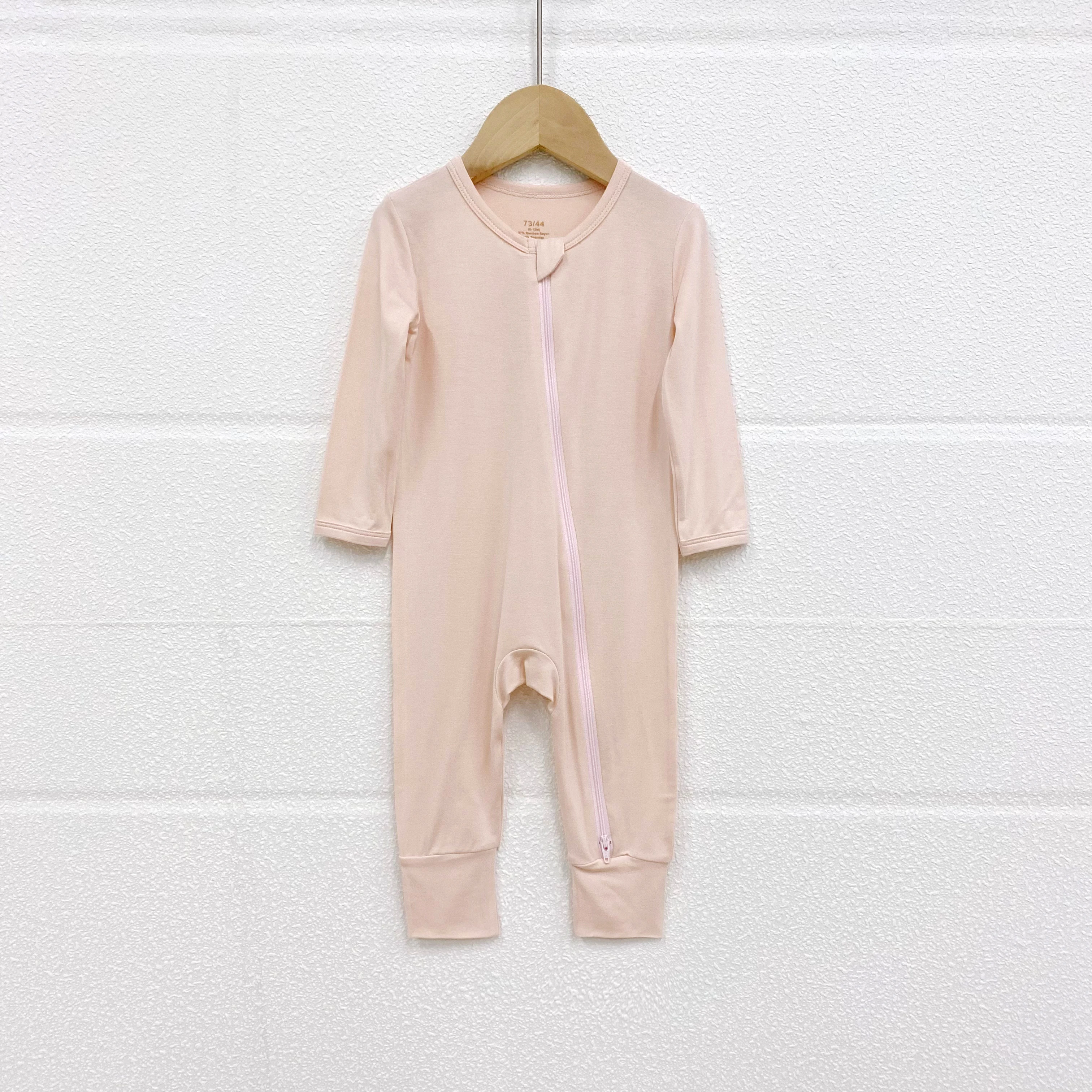 Детский комбинезон из вискозы и спандекса