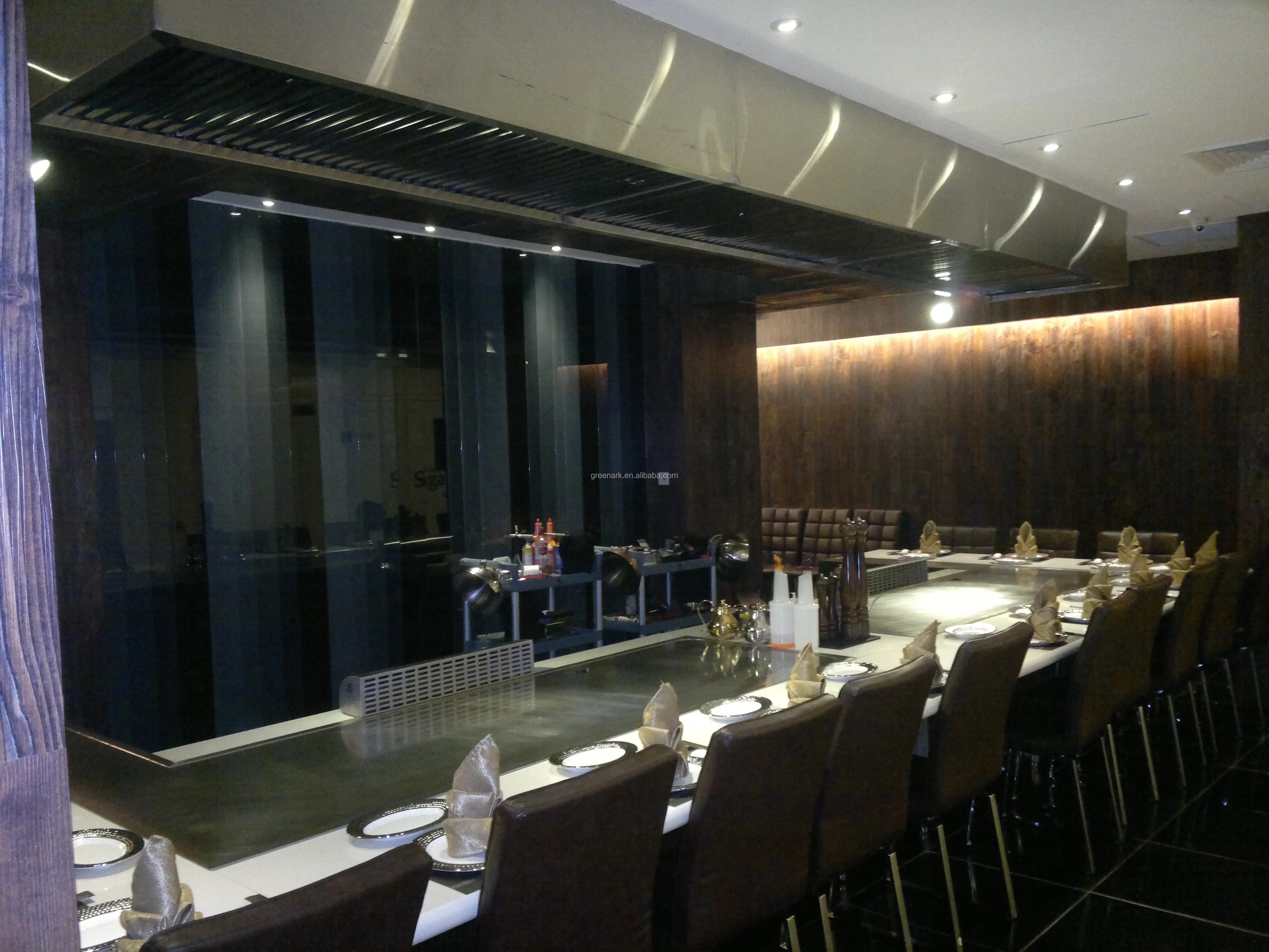 Rectangular Teppanyaki Grill Table with 20mm Thick Heating Plate and 600x400mm Cook Area