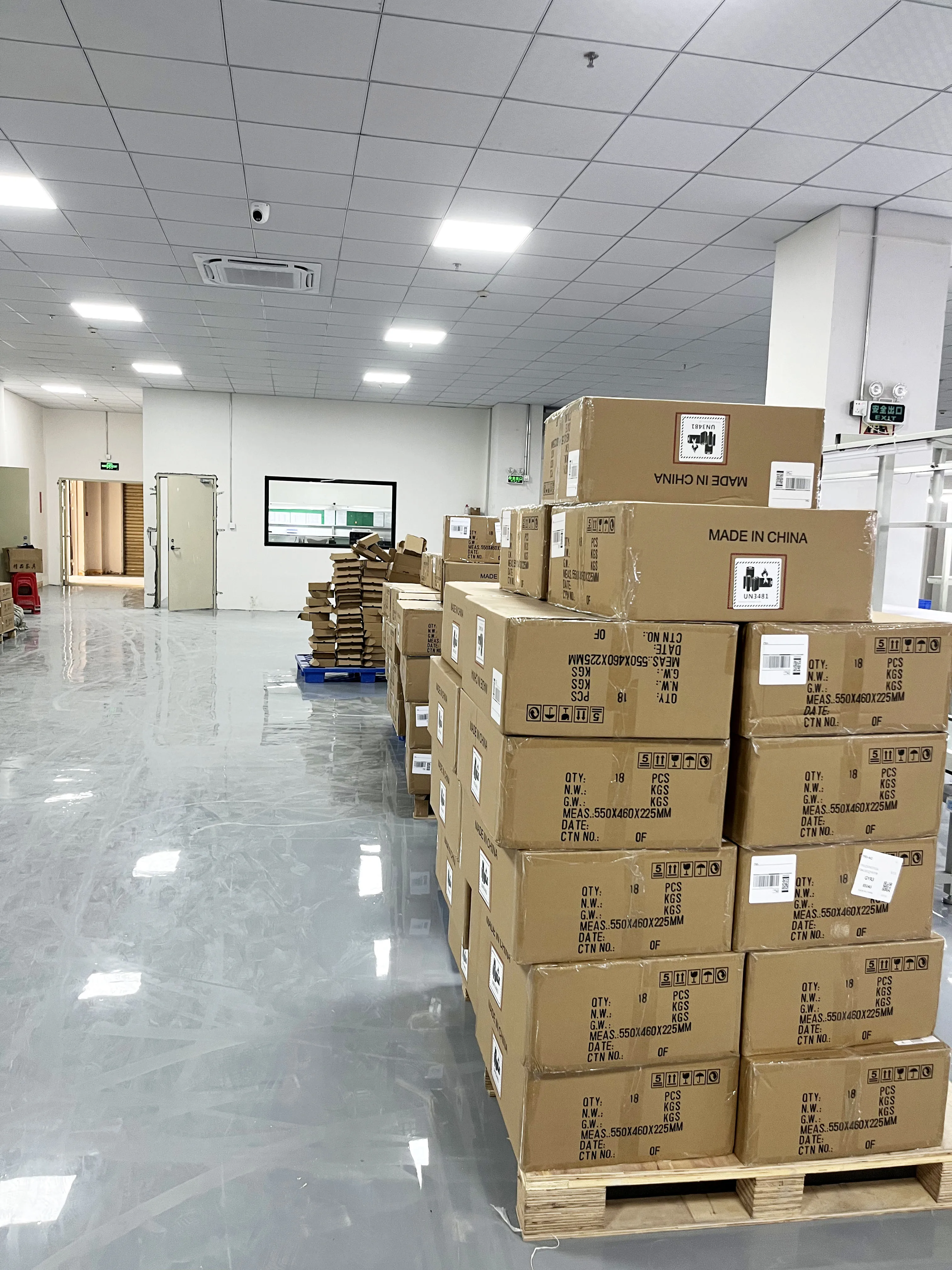 Hc7621956302a48fd90b05508e3281fa7D