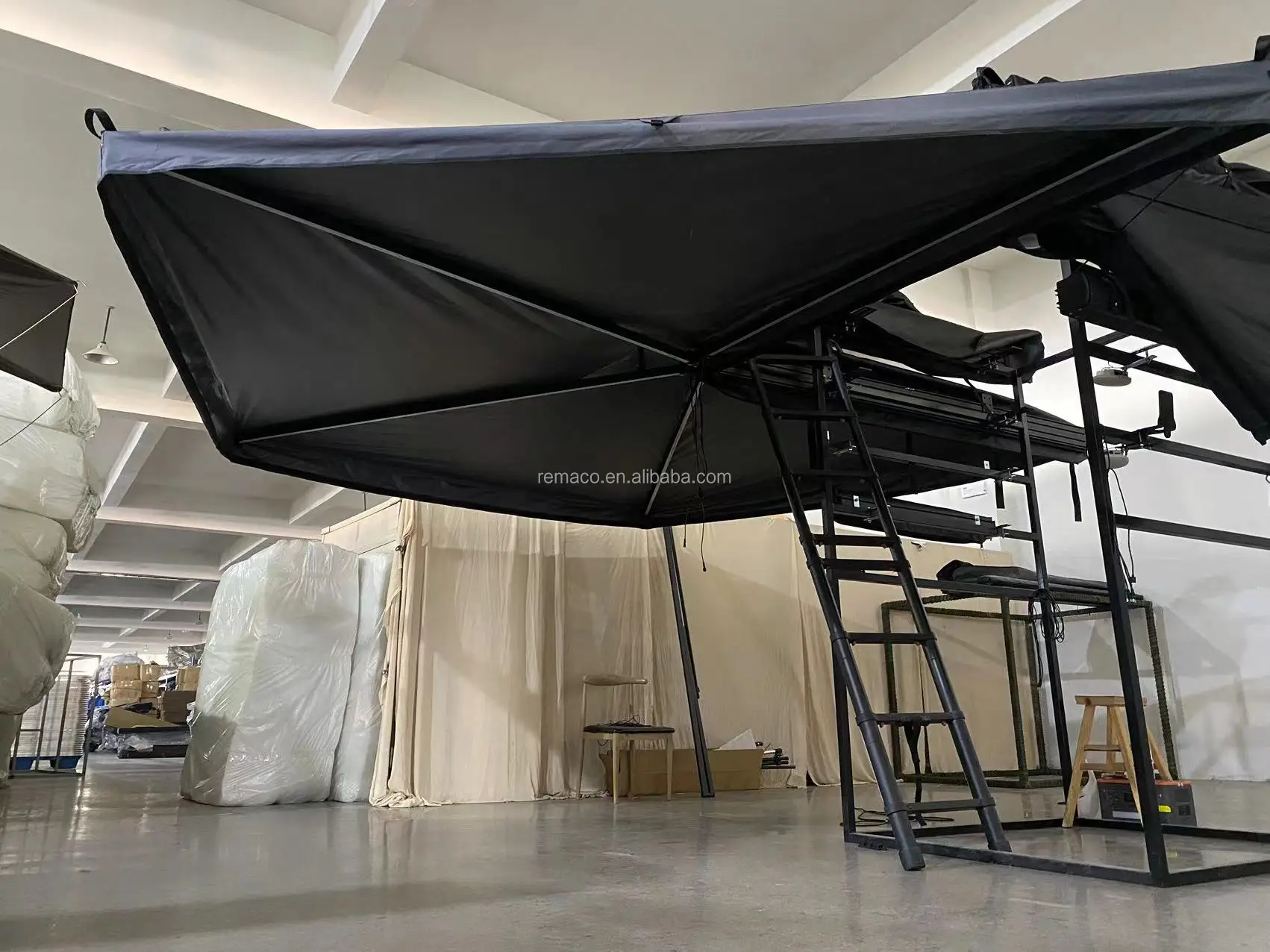 Remaco Outdoor Camping 270 Degrees Free Standing Foxwing Awning,Car ...
