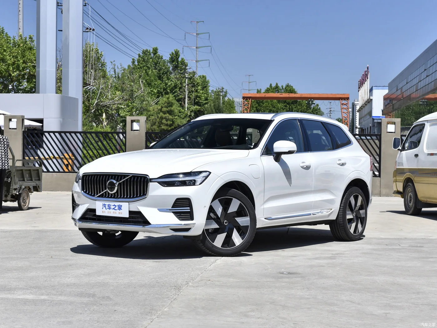 Xc60 Type R New Volvo Xc60 Red Recharge In Stock New Energy Car 2024 T8 Four-wheel ...