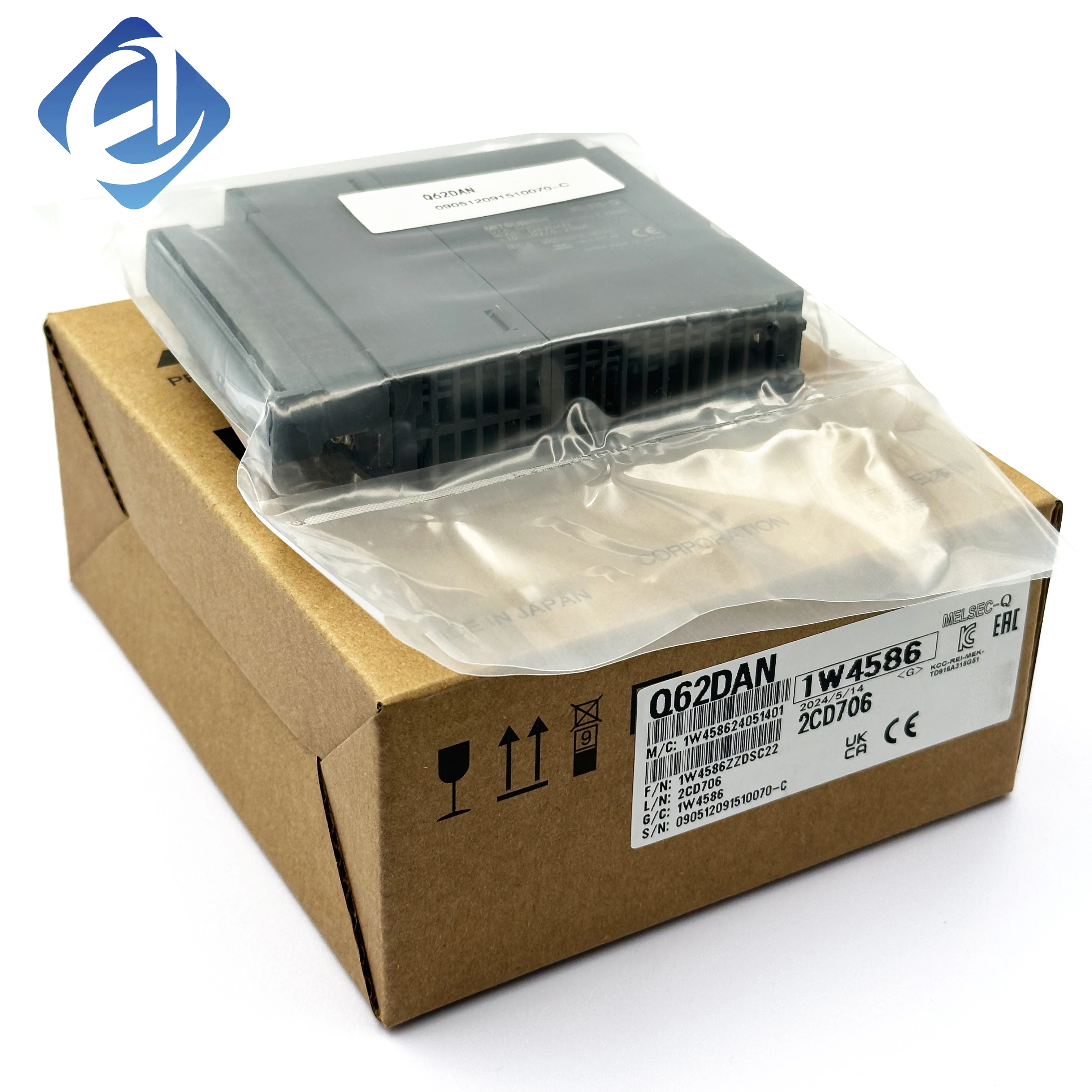 Modul i ri origjinal i daljes analoge D/A me 2 kanale, seri Q62DAN. Mbështet daljen e sinjaleve të tensionit dhe të rrymës me shpejtësi të lartë konvertimi dhe rezolucion të saktë. Konverton sinjalet digjitale në sinjale analoge për rregullimin e invertorëve