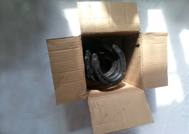 Chinese Horseshoe Factory Direct Supply Wholesale Bulk Steel Horseshoes