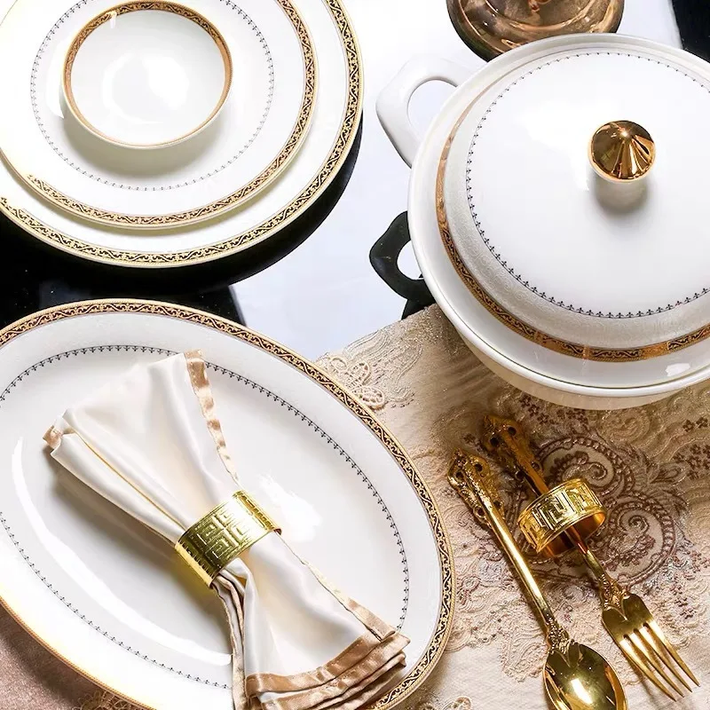 88pcs Embossed Gold Rim Tableware - Luxury Porcelain Sets