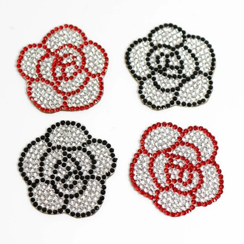 Beautiful crystal flower rhinestone applique custom iron on patches for diy t shirt